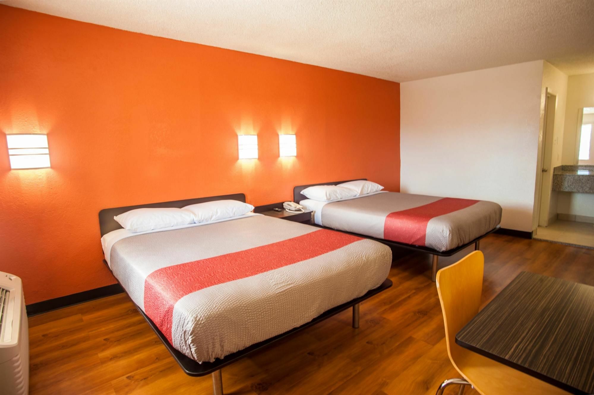 6-corsicana, Tx Hotel Corsicana